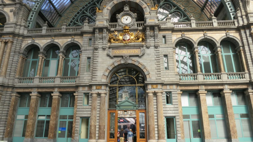 Anvers_train_station
